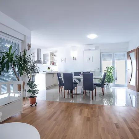 Apartmán Sandrina Residences Vrsi