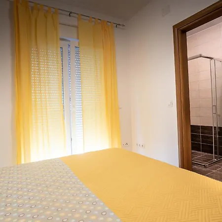 Sandrina Residences