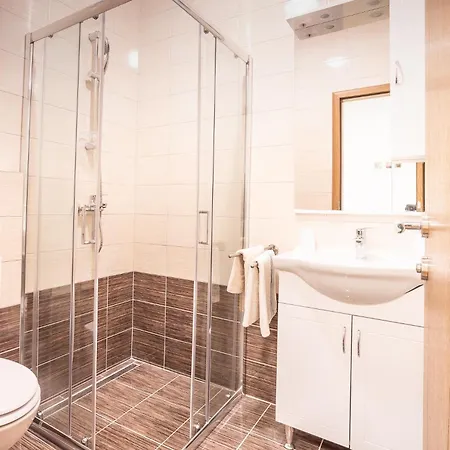 Sandrina Residences Apartment