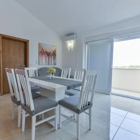 Sandrina Residences * Vrsi
